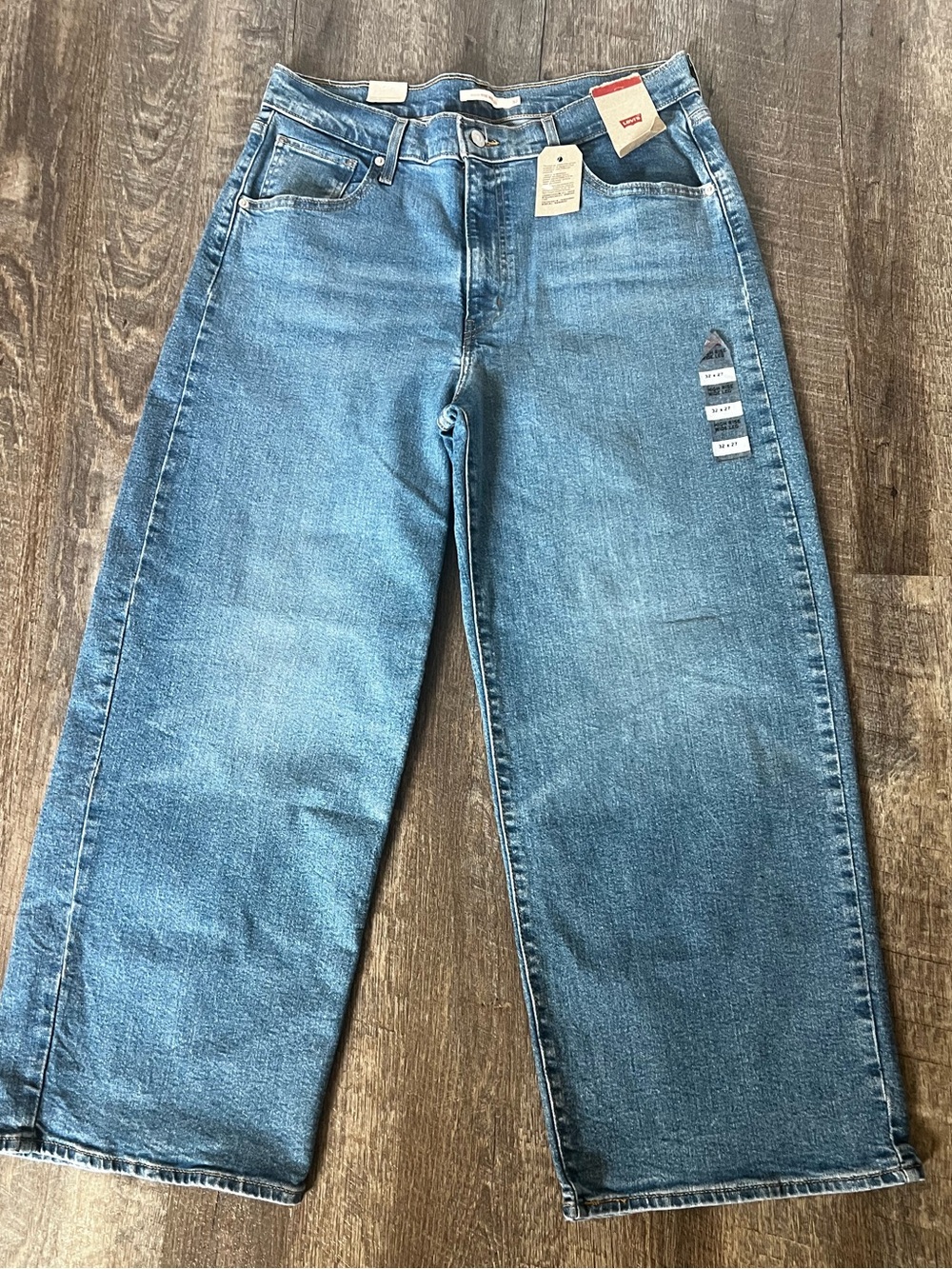 Levi's High Rise Wide-Leg Jean- Size 32x27